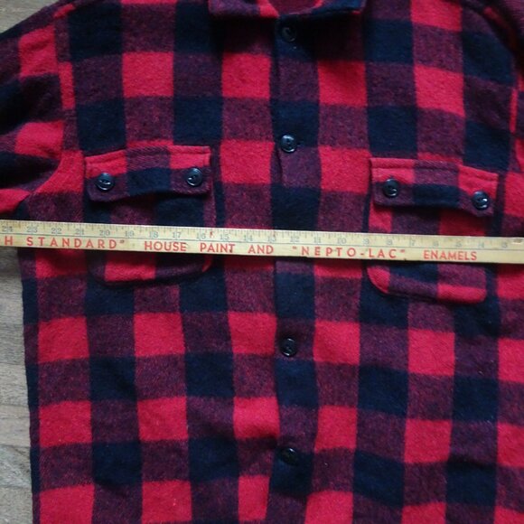 Vintage Made in Canada Humphrey Lumber Jacket - Picture 7 of 9